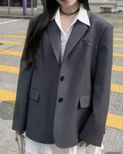 Item thumbnail for item 9adfd985-c31b-4d95-9368-797a5bc133f4