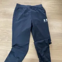 Under Armour 黒 160cmズボン