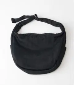 【ITTI】ANNIE PUFFER BIG MOON BAGのサムネイル