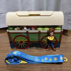 トイストーリー　ポップコーンバケット　ディズニー　ウッディ バスライトイヤー