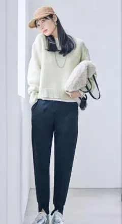 新品　UNFILO アンフィーロ　最愛 ジョガーパンツ　裏起毛　M