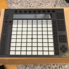 ほぼ新品[超美品] Ableton Push3コントローラー エイブルトン - メルカリ