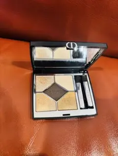 Dior アイシャドウ　サンク クルール クチュール / 539 グラン バル