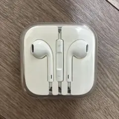 Apple 純正　有線イヤホン　ライトニングケーブルタイプ