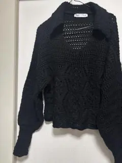 ZARA ブラック編み込みVネックセーター