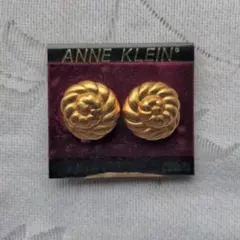 ヴィンテージ　ANNE KLEIN　ゴールドツイスト　イヤリングのサムネイル