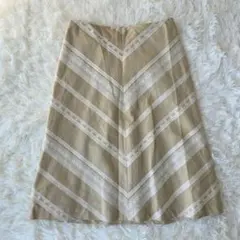 組曲 フレアスカート ベージュ 上品 清楚 通勤 オフィス ひざ丈 美脚 春夏