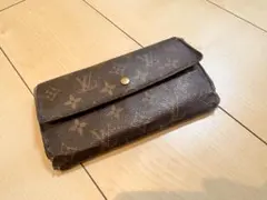 ルイヴィトン　モノグラム　長財布