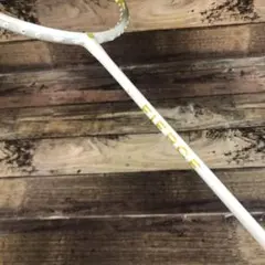 バドミントンラケット