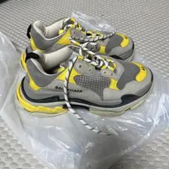 期間限定値下げBALENCIAGA トリプルエス レアカラー サイズ40 青 
