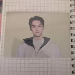 SEVENTEEN　バーノン