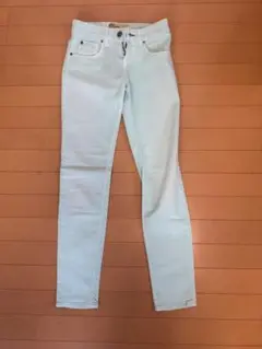 GLOCHARA スキニーデニム ライトブルー