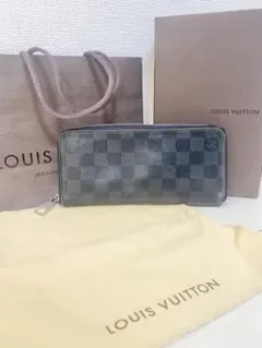 不用品　LOUIS VUITTON ダミエ グラフィット ジッピーウォレット