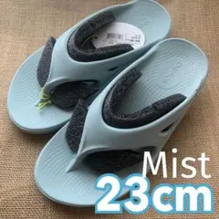 【23cm】OOFOS OOriginal サンダル Mist M4/W6のサムネイル