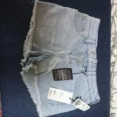 デニムショートパンツ