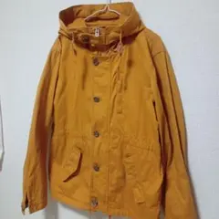 マスタードフード付き マウンテンパーカー