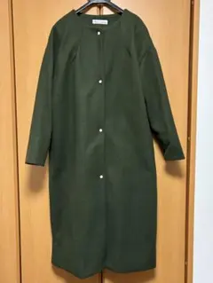 売り切り価格❣️ノーカラーロングコート　グリーン　フリーサイズ　新品未使用
