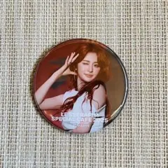 ルセラフィム　カフェ　ランダム缶バッチ　ユンジン