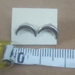 新品★ ピアス 2個1組 三日月 シルバー ムーン