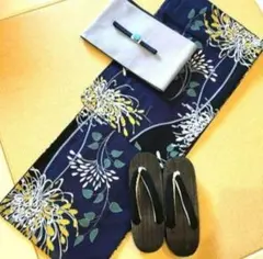 ◆うるわし上品乱菊の古典浴衣　人気の紺地ゆかた◆花火のような上品菊花柄◆新品