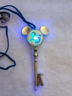 Item thumbnail for item 58fb1c8f-5fc5-4860-b916-6b1705ac8db1