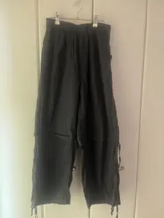 カーゴパンツ 調整可能なドローストリング