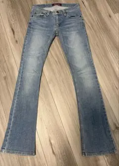 Tiara jeans ブーツカット デニム パンツのサムネイル