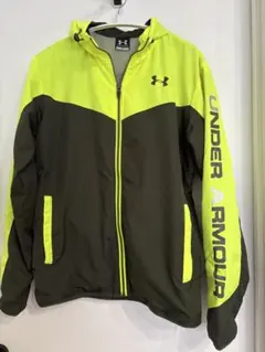 UNDER ARMOUR フード付きウィンドブレーカー SM
