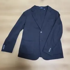 黒のスーツ・ブレザーとパンツセット