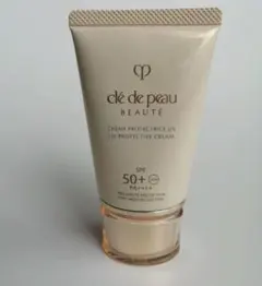 クレドポーボーテ クレームUV n 日焼け止め