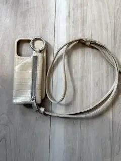 ajew / iPhone14pro / beige 【紐付きクロコ】