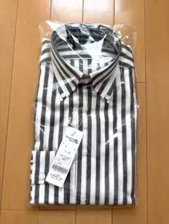 新品　未使用品　鎌倉シャツ　リネン混　ブラウンストライプシャツのサムネイル
