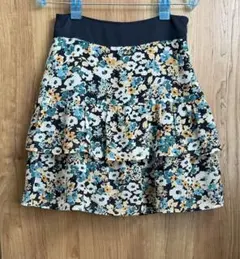 クミキョク 組曲 KUMIKYOKU スカート ひざ丈 フレアー 花柄 ネイビー