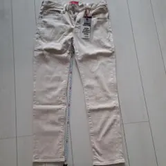 RED CARD Rhythm Silky Tapered アイボリー 43