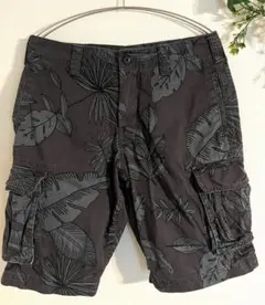 メンズショートパンツ　Gap  総柄　ダークグレー