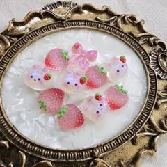 いちごうさぎネイルパーツ