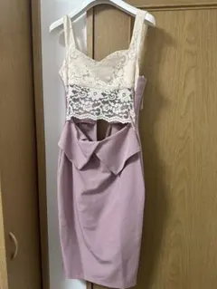 新品タグ付きGRAMA ピンク レースドレスのサムネイル