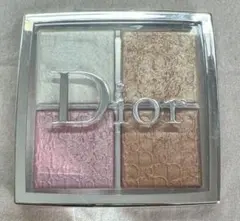 DIOR ハイライト　ディオールバックステージ　フェイスグロウパレット001