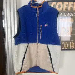 Nike フリースベスト 青/白
