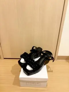GRL ドット柄オーガンジーフリル厚底サンダルのサムネイル
