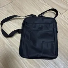 無印良品 ペン差し付き 撥水ショルダーバッグ 黒