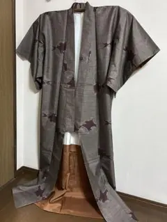 女性用着物　　紬　しつけ糸付き 新品未使用品