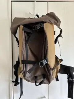 COMFY OUTDOOR GARMENT / HIKERS HIGH
