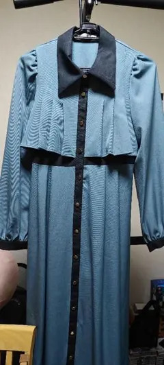 RADYAZEL バイカラータックプリーツシャツワンピース Sサイズ　ボウタイ無