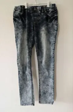 スキニーデニムパンツ グレー系 ダメージ加工