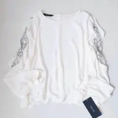 新品タグ付✨ザラ◇フリルブラウス 花柄 レース スリーブ フェミニン L