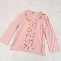 カーディガンホコモモラ