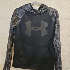 【美品】Under Armour ルーズフィットパーカー Y黒/グレー140㎝