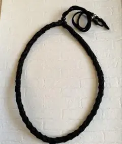 レザーチョーカー　鹿ヒモ　鹿革　4つ編み　ネックレス　ネイティブ　ウエスタン　黒