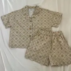 韓国子供服 ペイズリー柄 半袖シャツとショートパンツ セットアップ100cm